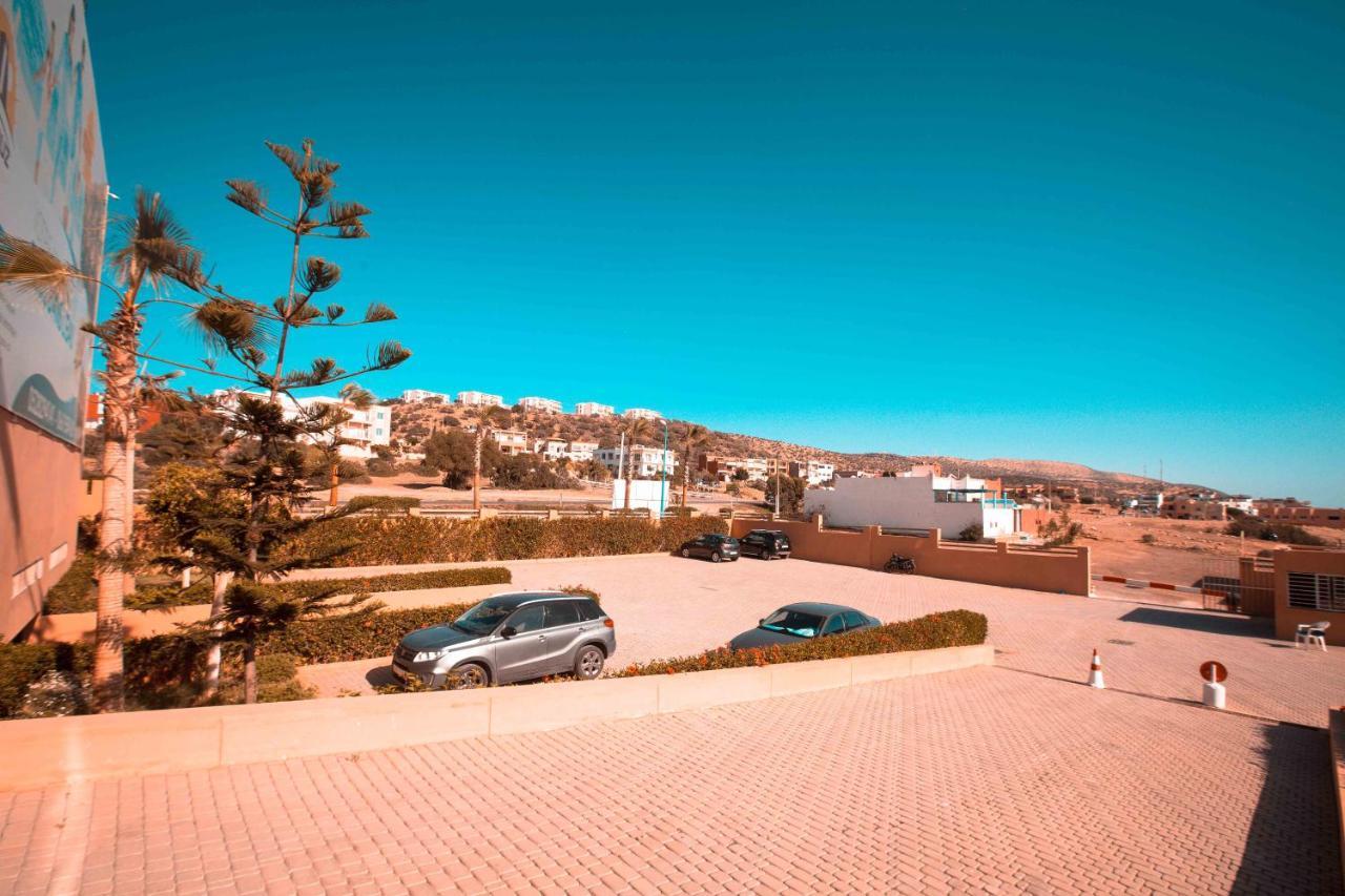 Luxury Beach Apartment - Romantic Weekend Getaway Agadir n'Ait Sa Exterior photo
